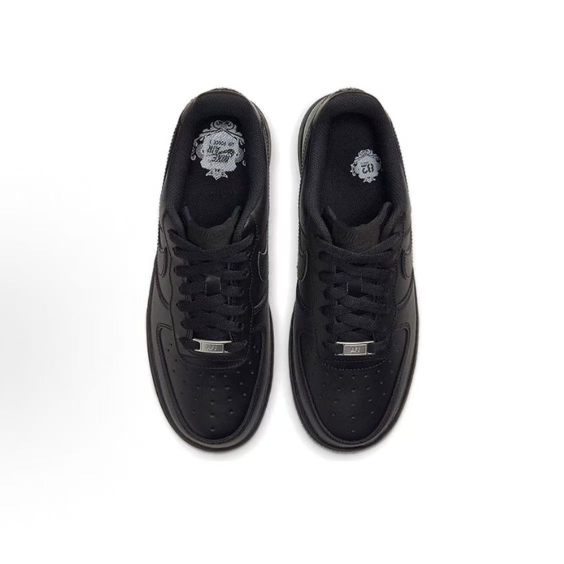 Nike Air Force 1 '07 all black - đánh giá và giá Nike Shoes Air Force 1